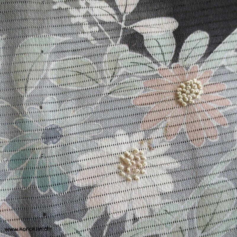 Kaioke Boxen, antiker Hitoe Tomesode Kimono, bestickt Seiden Rho Drehergewebe