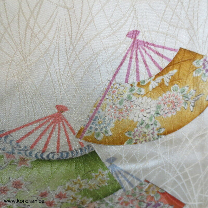 Fächerdruck, Goldakzente Komon Seiden Kimono