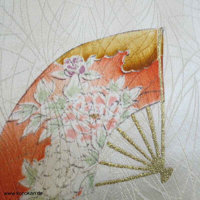 Fächerdruck, Goldakzente Komon Seiden Kimono