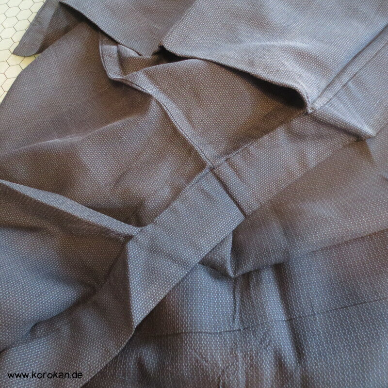 halbtransparenter Tsumugi Seiden Hitoe Hochsommer Kimono