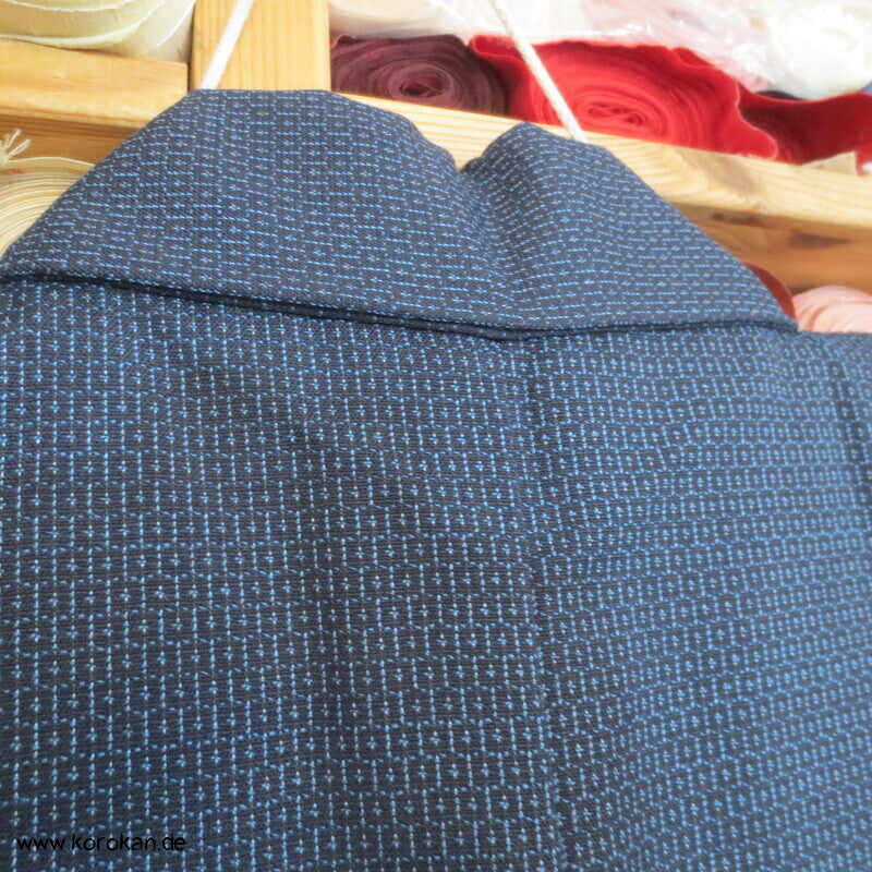 großes Kimono und Haori Set blau schwarzer Kikko Wolle / Seide, wie neu