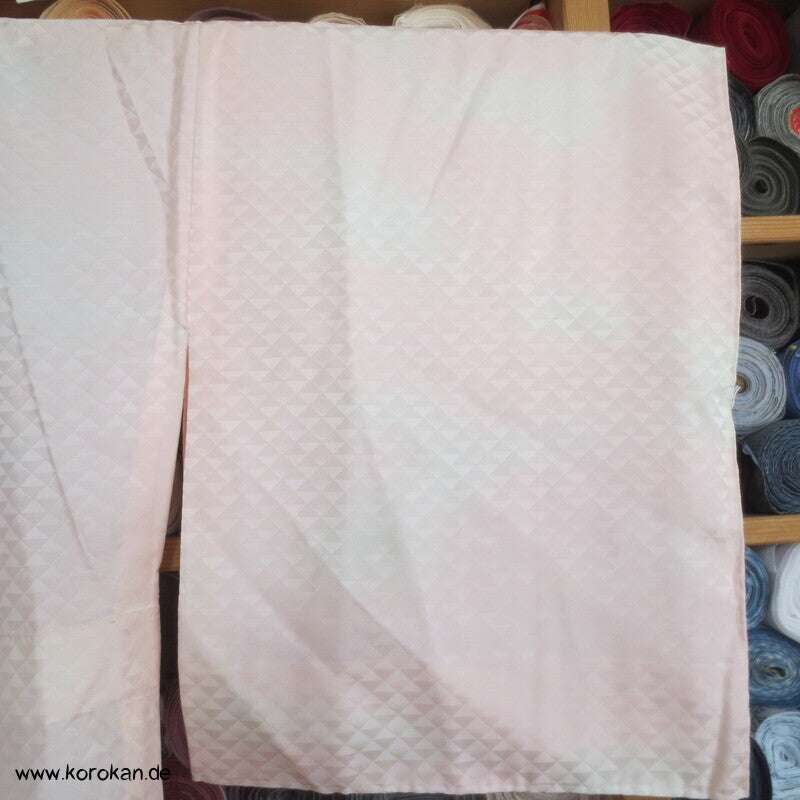 rosa fishscale Juban Unterkimono mit besticktem Han Eri Kragen