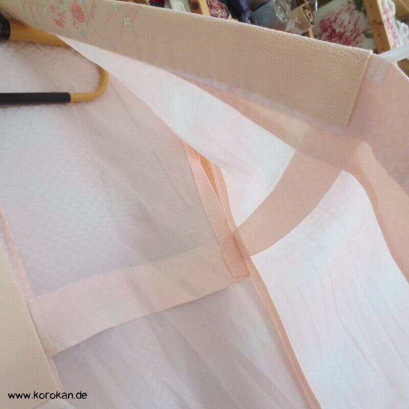 rosa fishscale Juban Unterkimono mit besticktem Han Eri Kragen