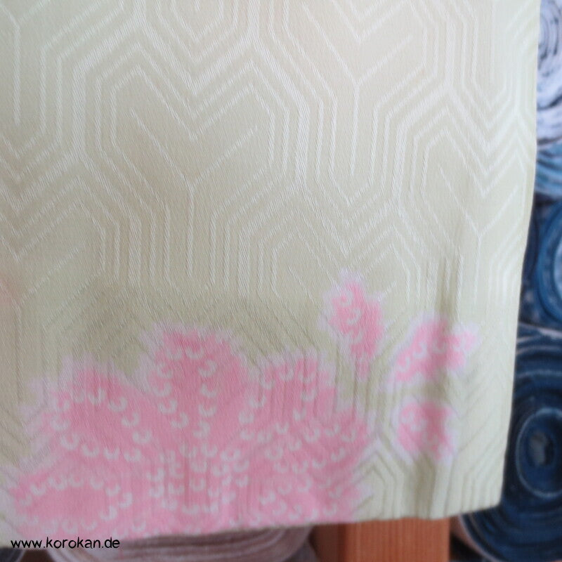 Blüten Shibori Elemente Seidendamast Juban Unterkimono