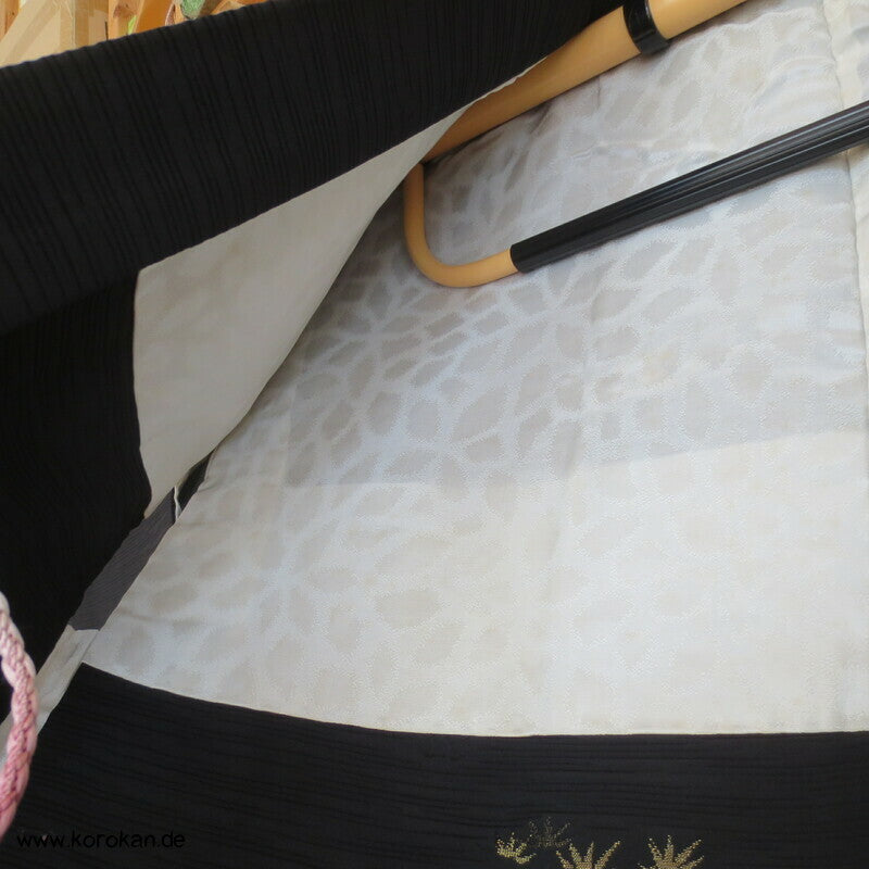 gold und silber Bambus auf schwarzem Seidendamast  Haori Kimono Jacke, mit Himo