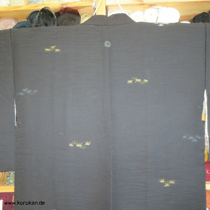 gold und silber Bambus auf schwarzem Seidendamast  Haori Kimono Jacke, mit Himo
