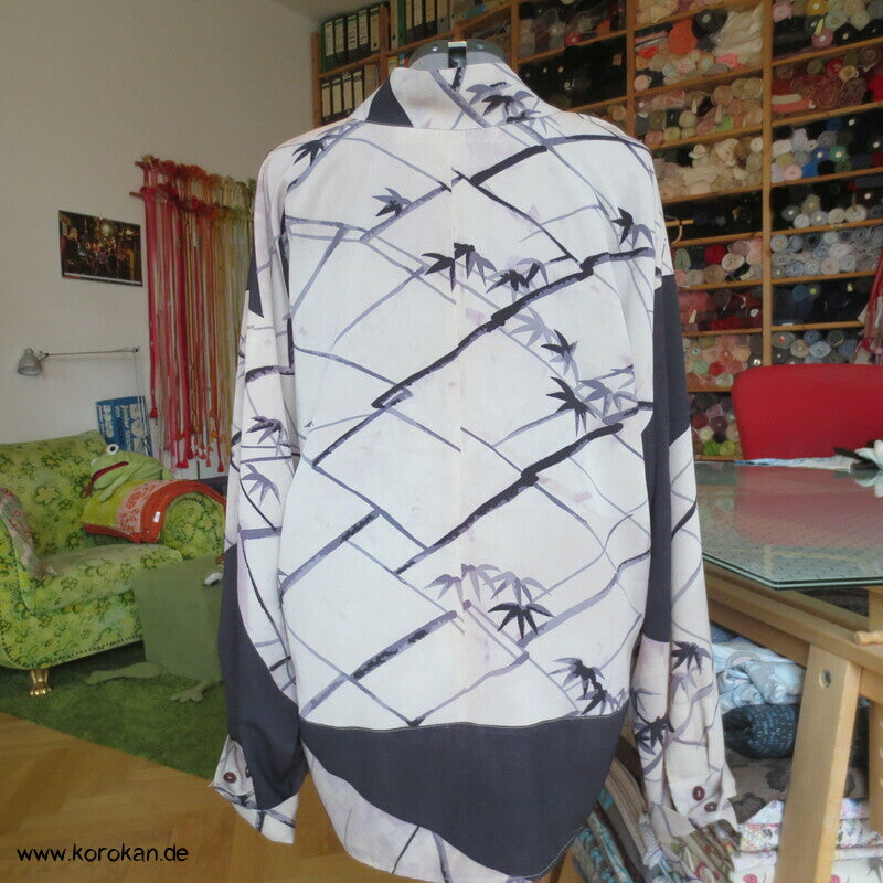 Pyjama Oberteil Upcycling aus Homongi Kimono, Rayon, Perlmuttknöpfe, Gr. xl