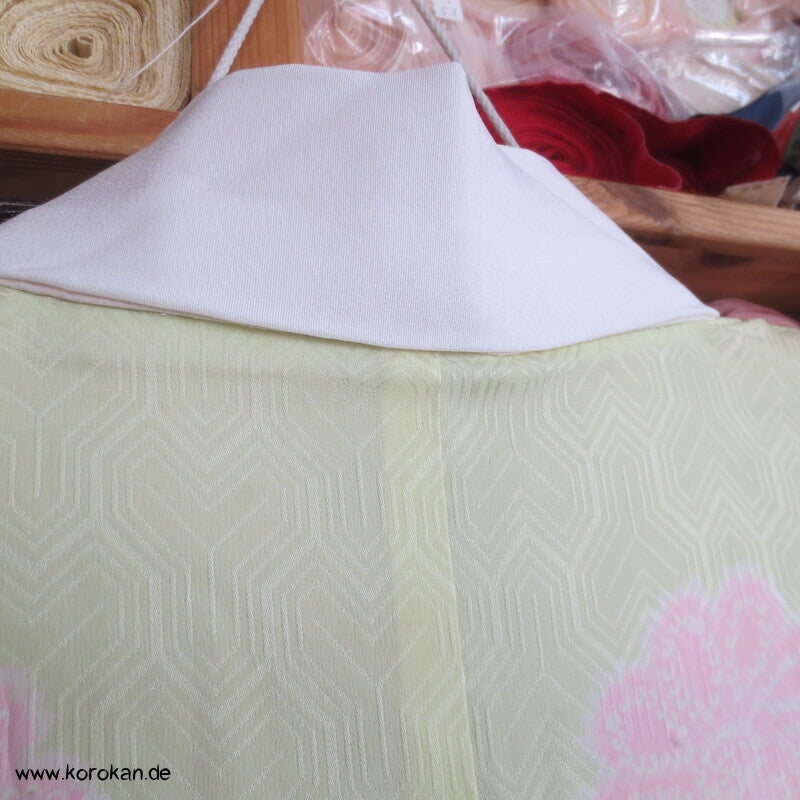 Blüten Shibori Elemente Seidendamast Juban Unterkimono
