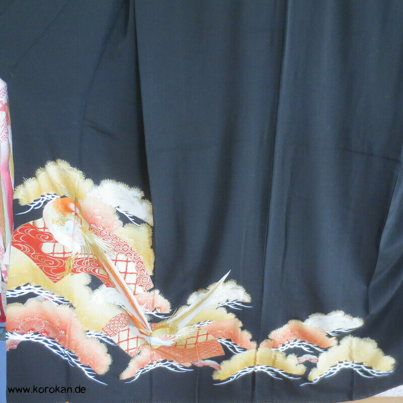 gesticktes Fasanenpaar Tomesode Seidencrepe Kimono