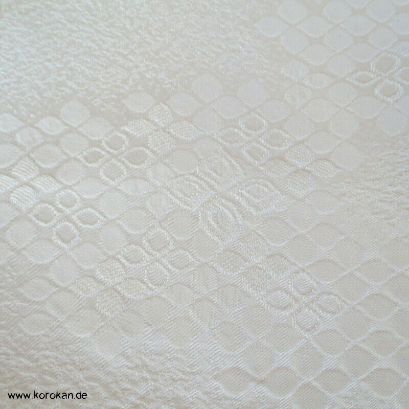 Shiromuku Braut Kimono Seiden Matelassé Tanmono