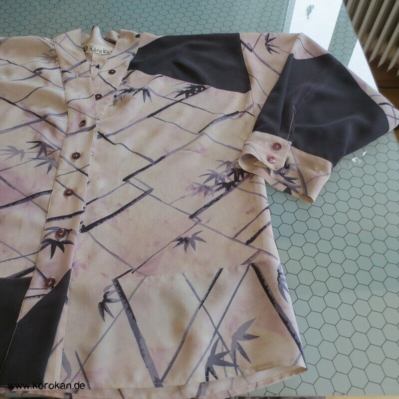 Pyjama Oberteil Upcycling aus Homongi Kimono, Rayon, Perlmuttknöpfe, Gr. xl