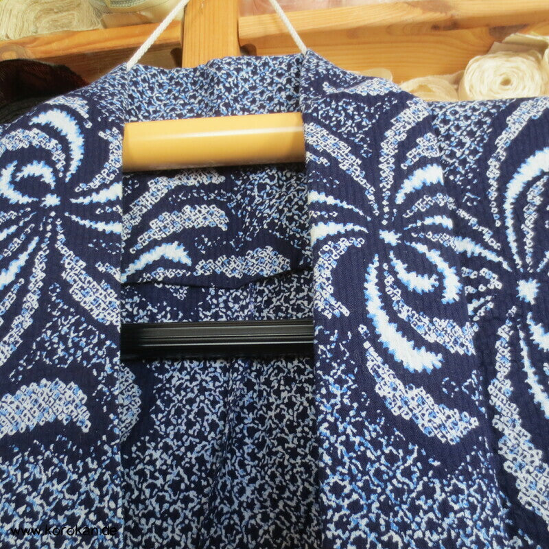 Fake Arimatsu Shibori Yukata, Baumwolle, Chrysanthemen