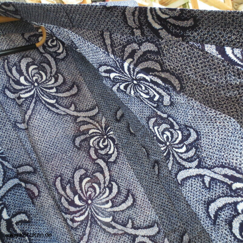 Fake Arimatsu Shibori Yukata, Baumwolle, Chrysanthemen