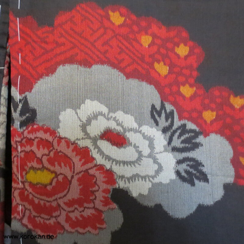 Päonien in Wolken auf schwarz Meisen Haori Kimono Jacke