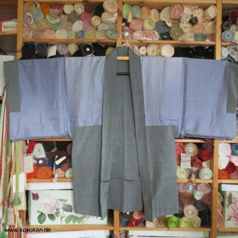 graue Tsumugi Seide Haori Kimono Jacke, Tempelfutter, gedeckte Brücke
