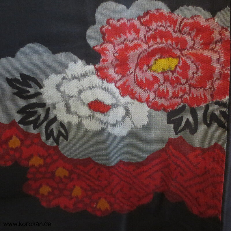 Päonien in Wolken auf schwarz Meisen Haori Kimono Jacke