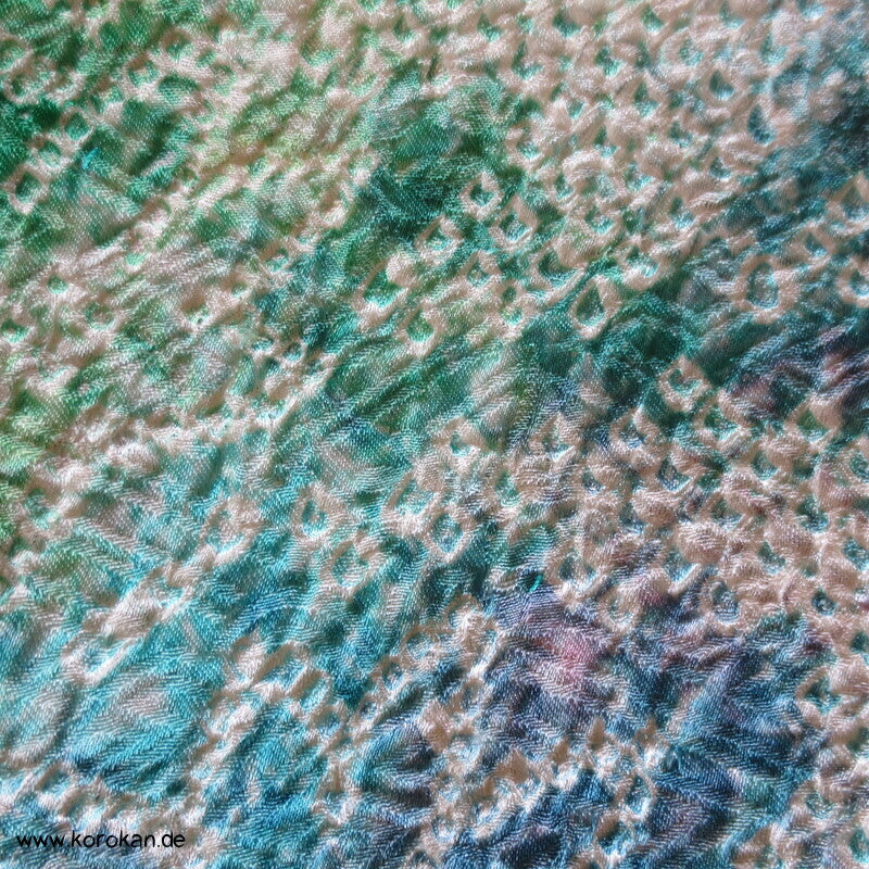 Full Shibori Seidendamast Blätternetz Komon Kimono