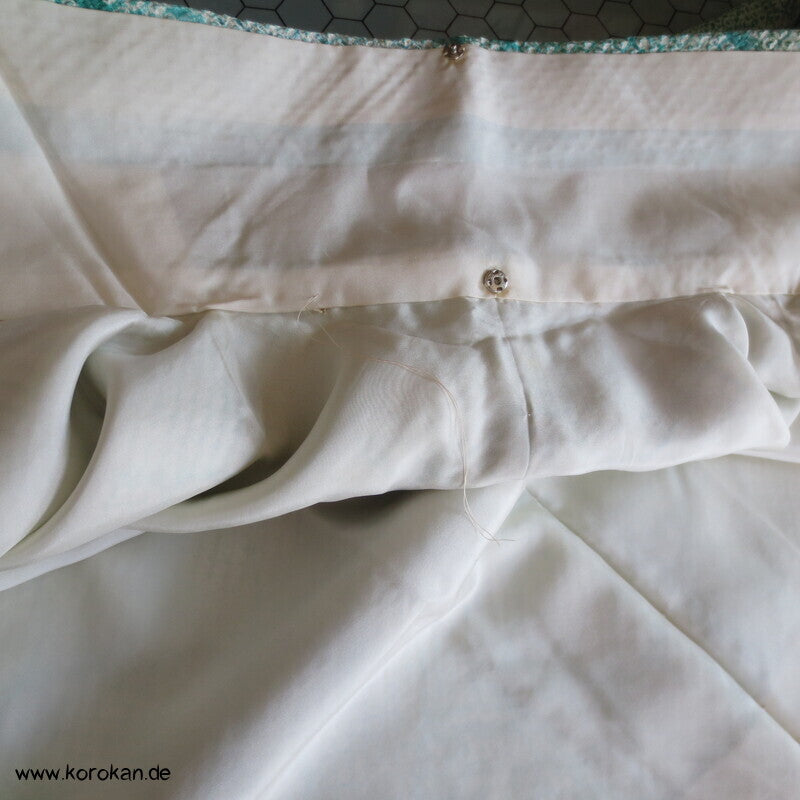 Full Shibori Seidendamast Blätternetz Komon Kimono