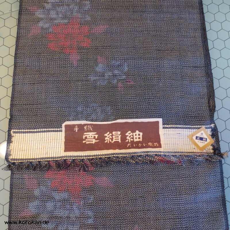 Blüten Kasuri Tsumugi Kimono Seide