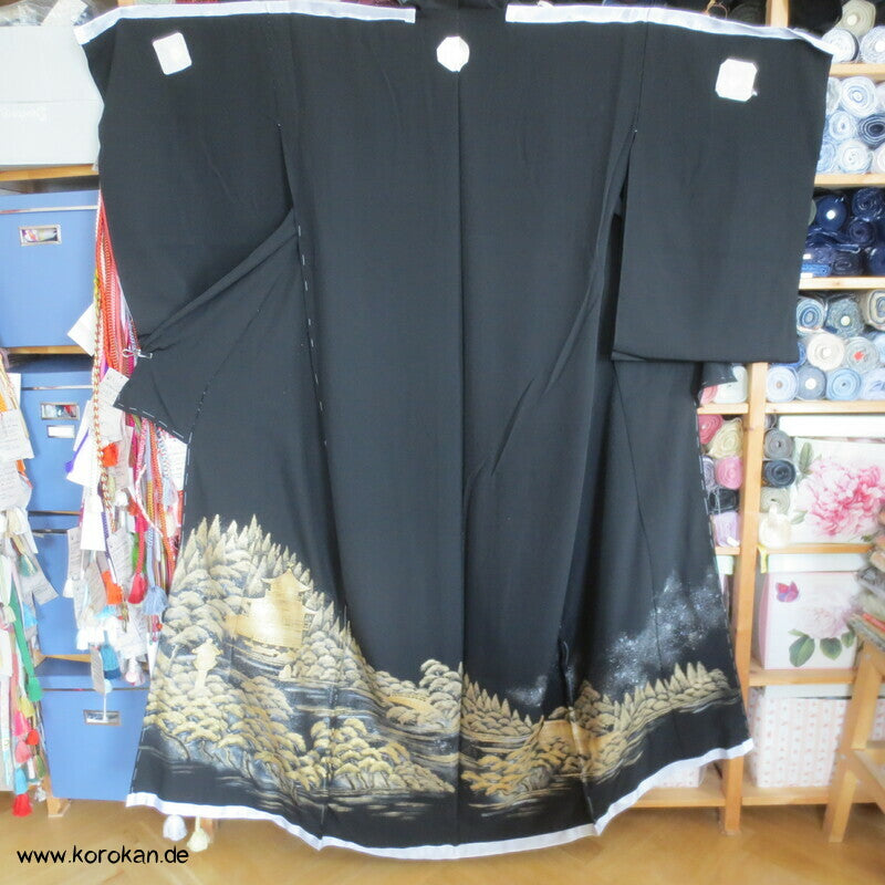 Tomesode, Tempellandschaft Seiden Karieba