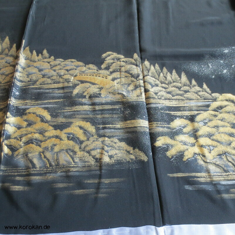 Tomesode, Tempellandschaft Seiden Karieba