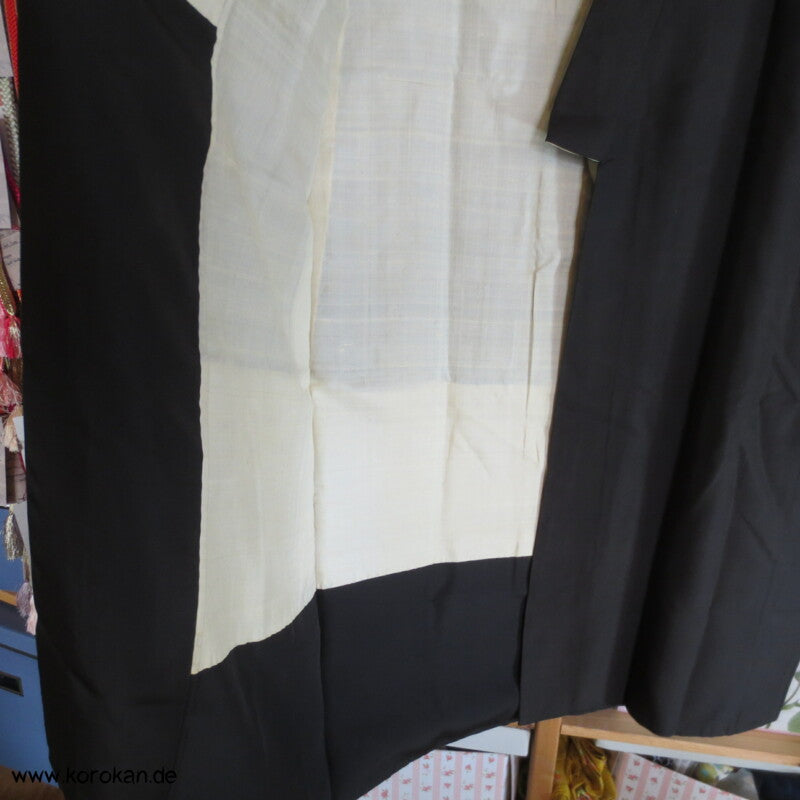 Montsuki - schwarzer Habutai Seiden Kimono, 5 Mon