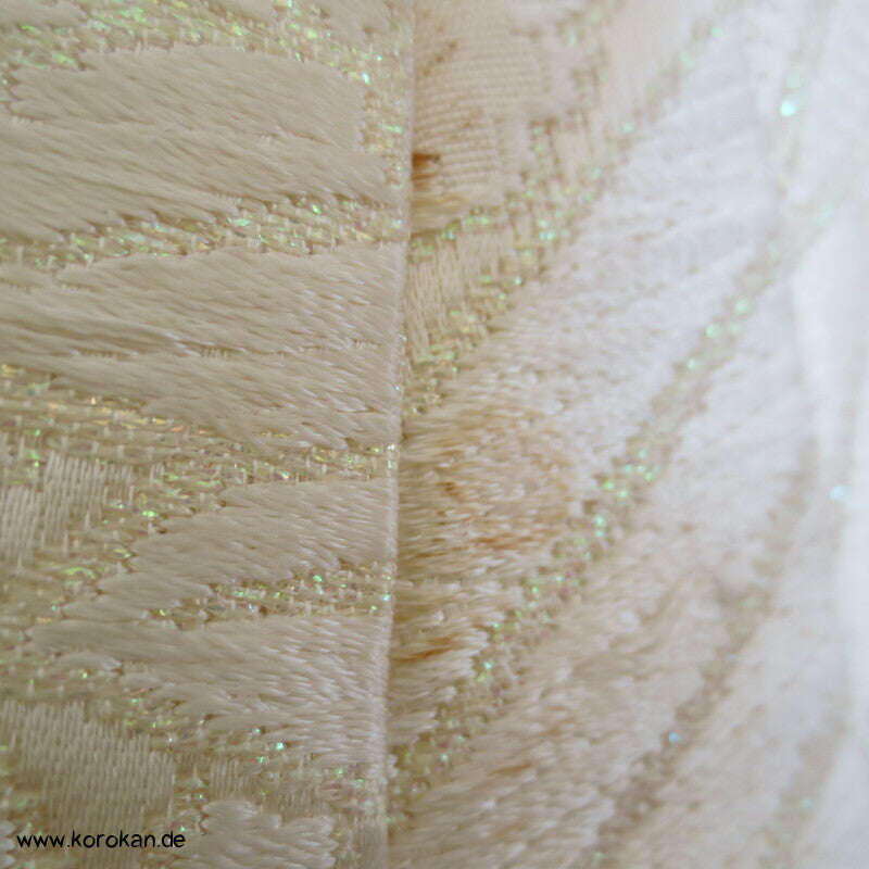 gewebte Kraniche und Päonien Seidenbrokat Uchikake - Kimono Hochzeitsmantel