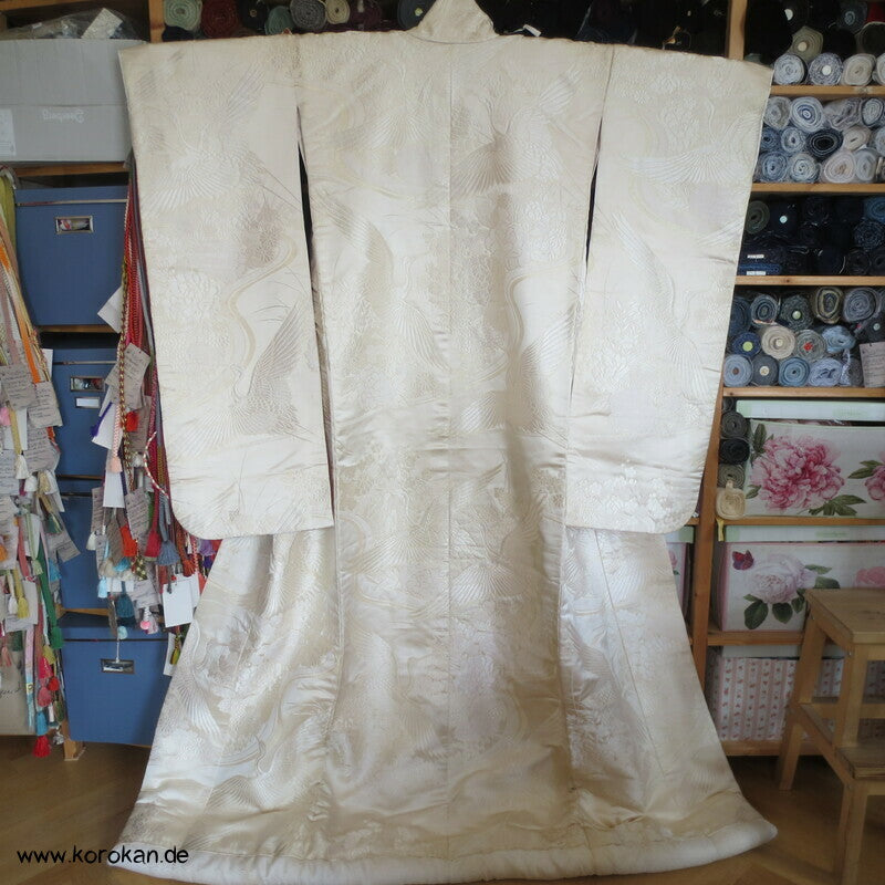 gewebte Kraniche und Päonien Seidenbrokat Uchikake - Kimono Hochzeitsmantel