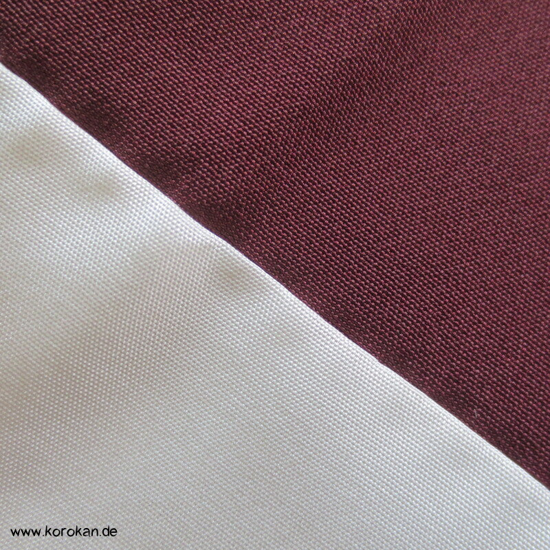 Homongi Kimono Seidencrepe dunkelbraun mit Wintermotiven