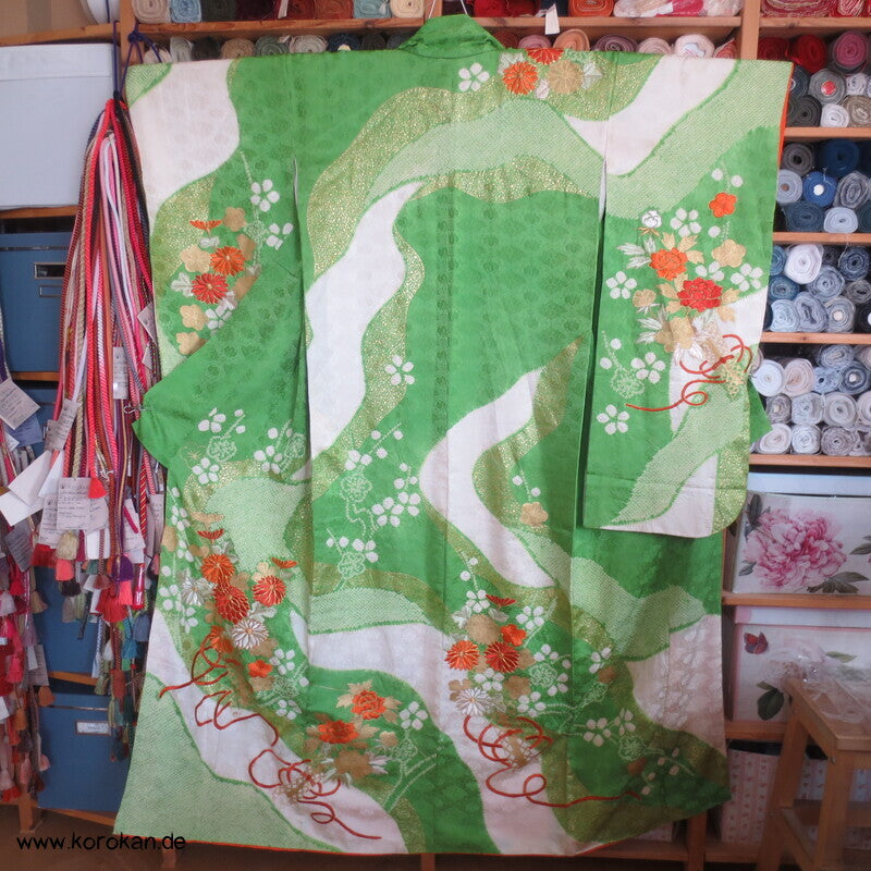 Golddruck und -stickerei Seidendamast Furisode Kimono
