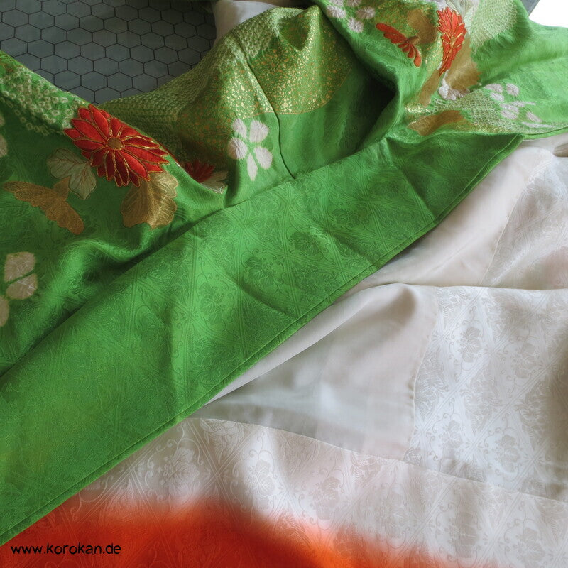 Golddruck und -stickerei Seidendamast Furisode Kimono