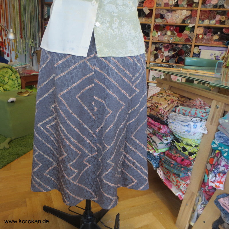 Shibori Rinzu Seide 8 Bahnenrock