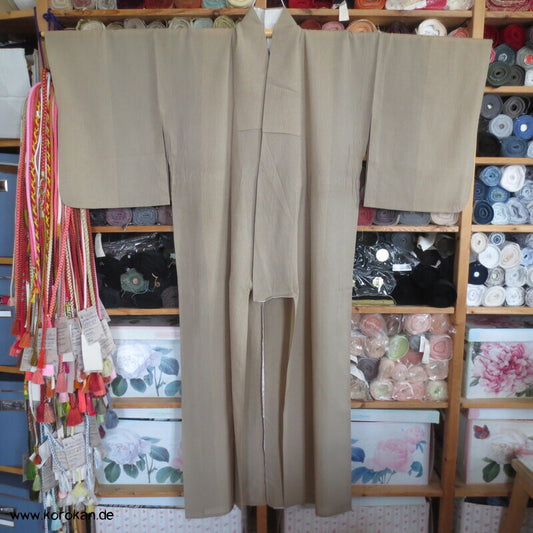 feinst gestreifter Seiden Hitoe Sommer Kimono