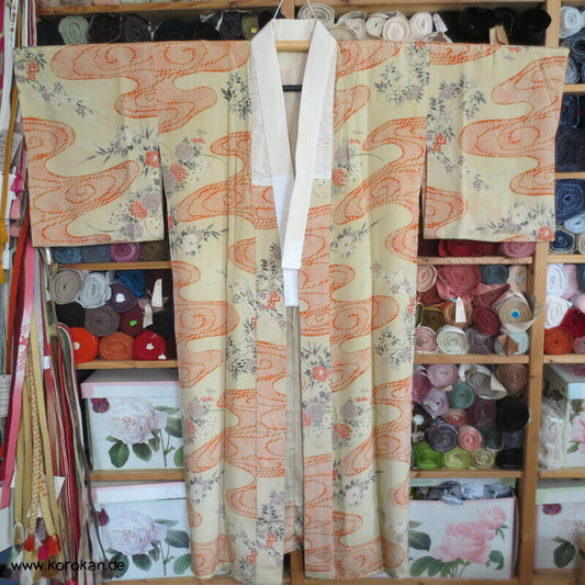 Kanoko Dot Fluss und Blüten Juban Seiden Kimono - antik