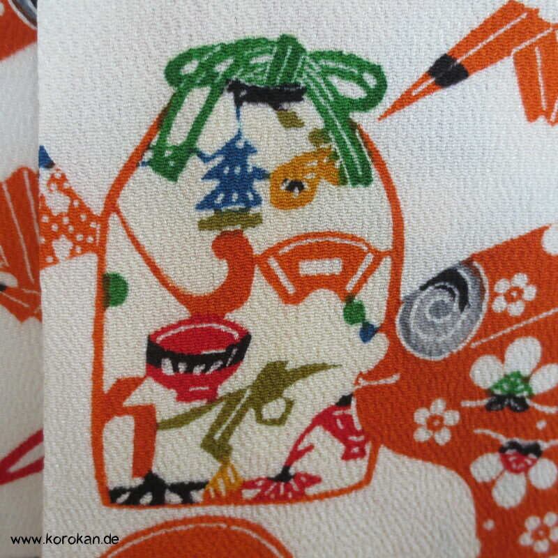 Schönheitsutensilien, Spiegel, Schere, Papier Seidencrepe Komon Kimono