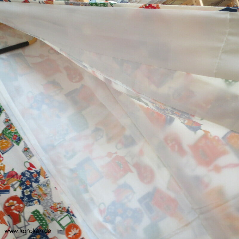 Schönheitsutensilien, Spiegel, Schere, Papier Seidencrepe Komon Kimono