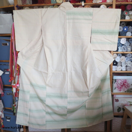 handgewebter Tsumugi Homongi Kimono Frühlingsanfang