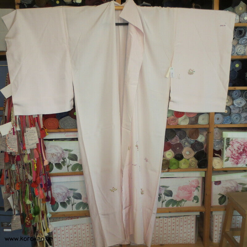 Blümchen auf blassrosa Juban Kimono Seiden Karieba