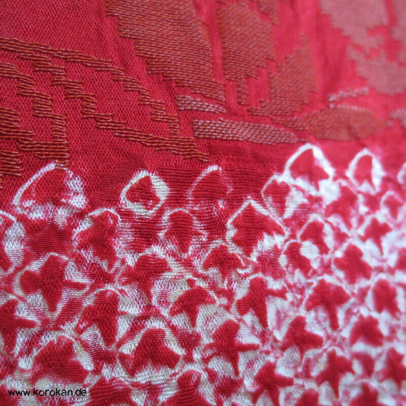 Full Shibori Haori mit Urushi Elementen Blüten auf Seidendamast
