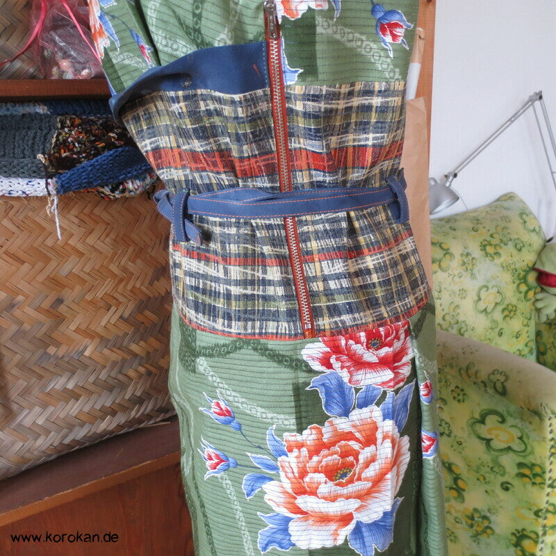 Kimono Kleid aus Yukata Baumwolle, Obi, Päonien, Gr. S