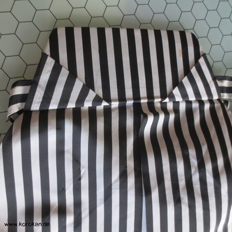 hellgrau schwarz gestreifte Hakama - Umanori Hosen-Typ