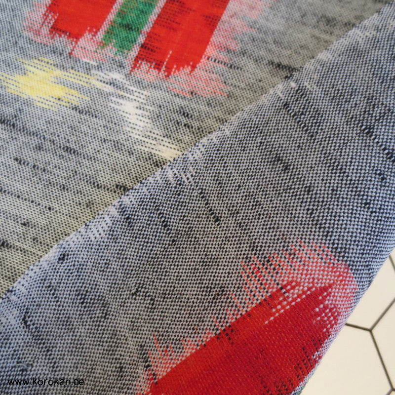stilisierte Blüten / Schmetterling Kasuri Kimono Wolle