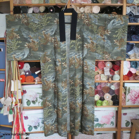 maunzende junge Tiger Juban Unterkimono Wollmuslin