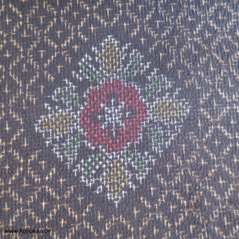 Rauten Kasuri Tsumugi Kimono Crepe Seide
