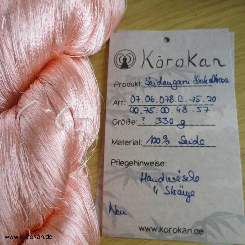 altrosa blush Seidengarn zum Weben aus japanischer Obi Werkstatt