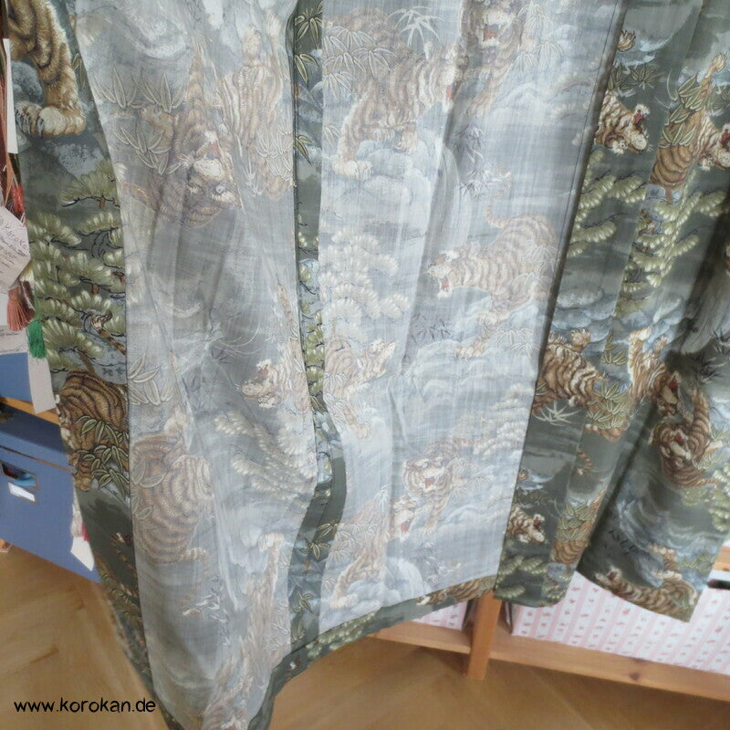 maunzende junge Tiger Juban Unterkimono Wollmuslin