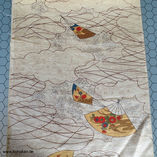 Wolken und Fächer Kimono Seiden Damast, gewebte Gräser
