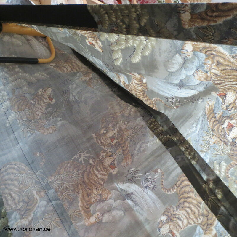 maunzende junge Tiger Juban Unterkimono Wollmuslin