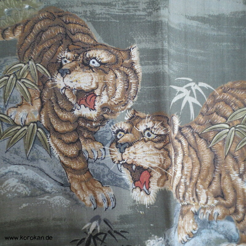 maunzende junge Tiger Juban Unterkimono Wollmuslin