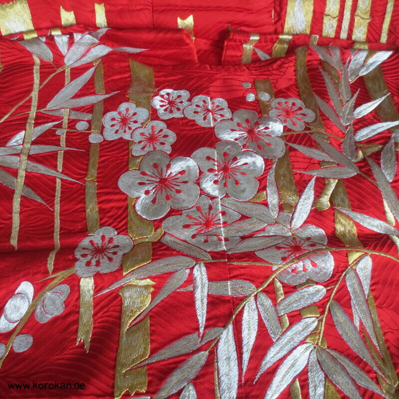 Uchikake - Kimono Hochzeitsmantel, Bambus Stickerei auf Kranich Seidendamast